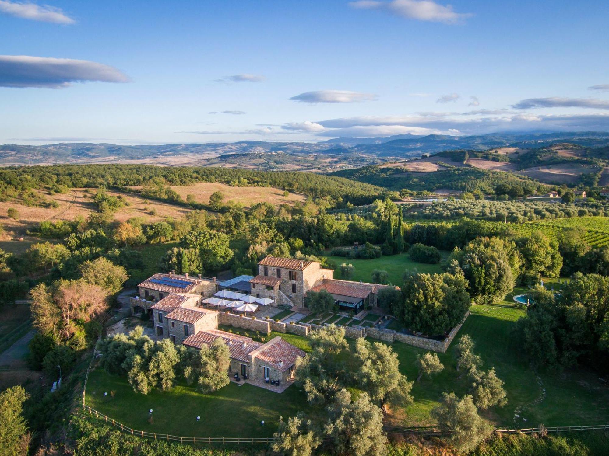 Gasthaus Fattoria Pianetti Manciano Exterior foto