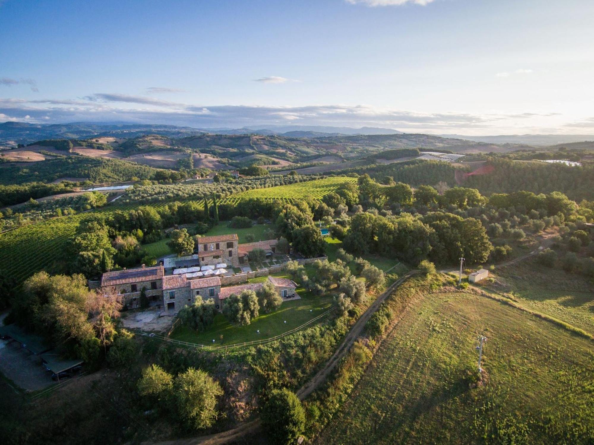 Gasthaus Fattoria Pianetti Manciano Exterior foto